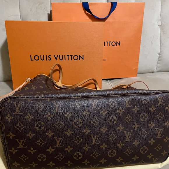 Louis Vuitton Monogram Canvas Neverfull MM - Picture 16 of 16